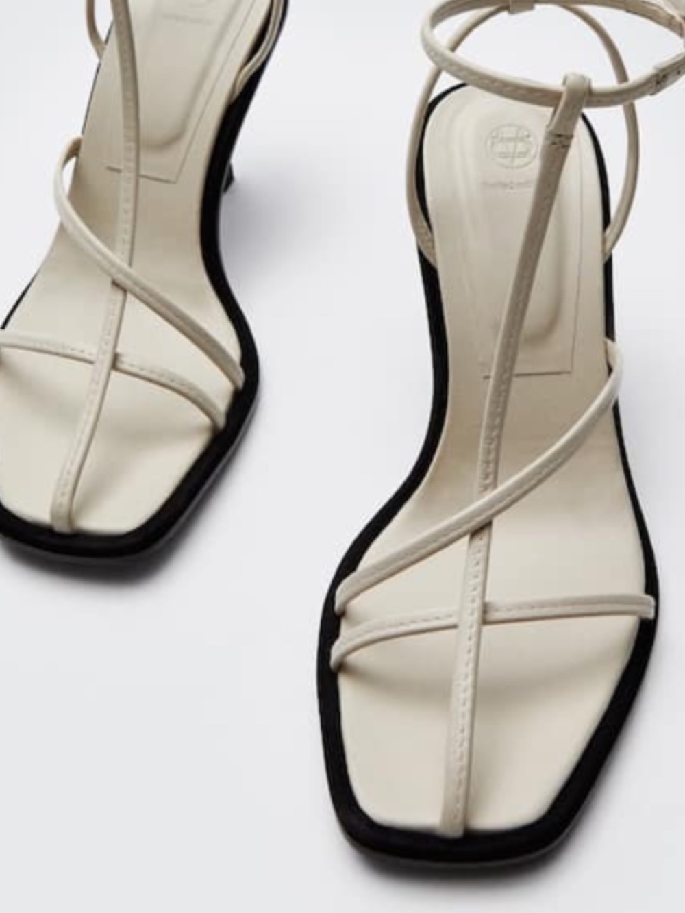 LIMITED EDITION Massimo Dutti Cream & Black Strappy Sandals 5M 35 ~ Sold Out